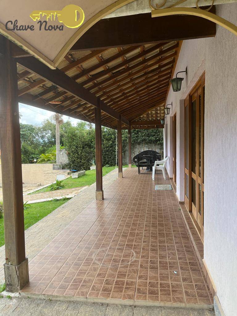 Casa de Condomínio à venda com 5 quartos, 300m² - Foto 5