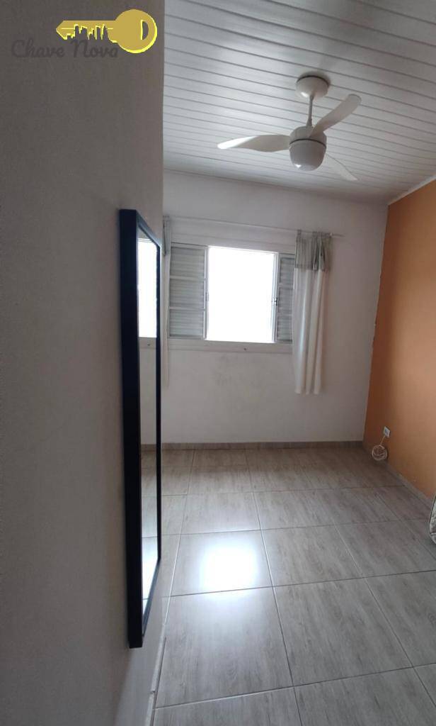 Casa à venda com 3 quartos, 154m² - Foto 14