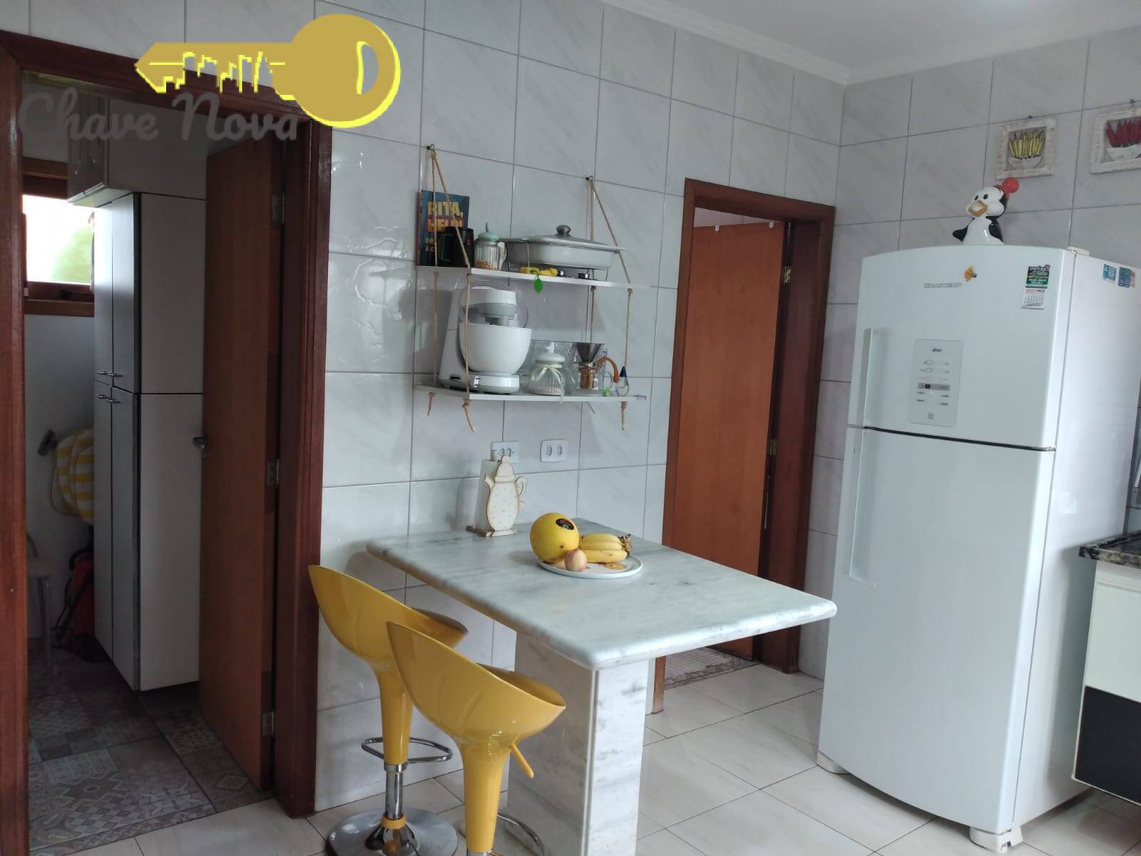 Casa de Condomínio à venda com 4 quartos, 200m² - Foto 10