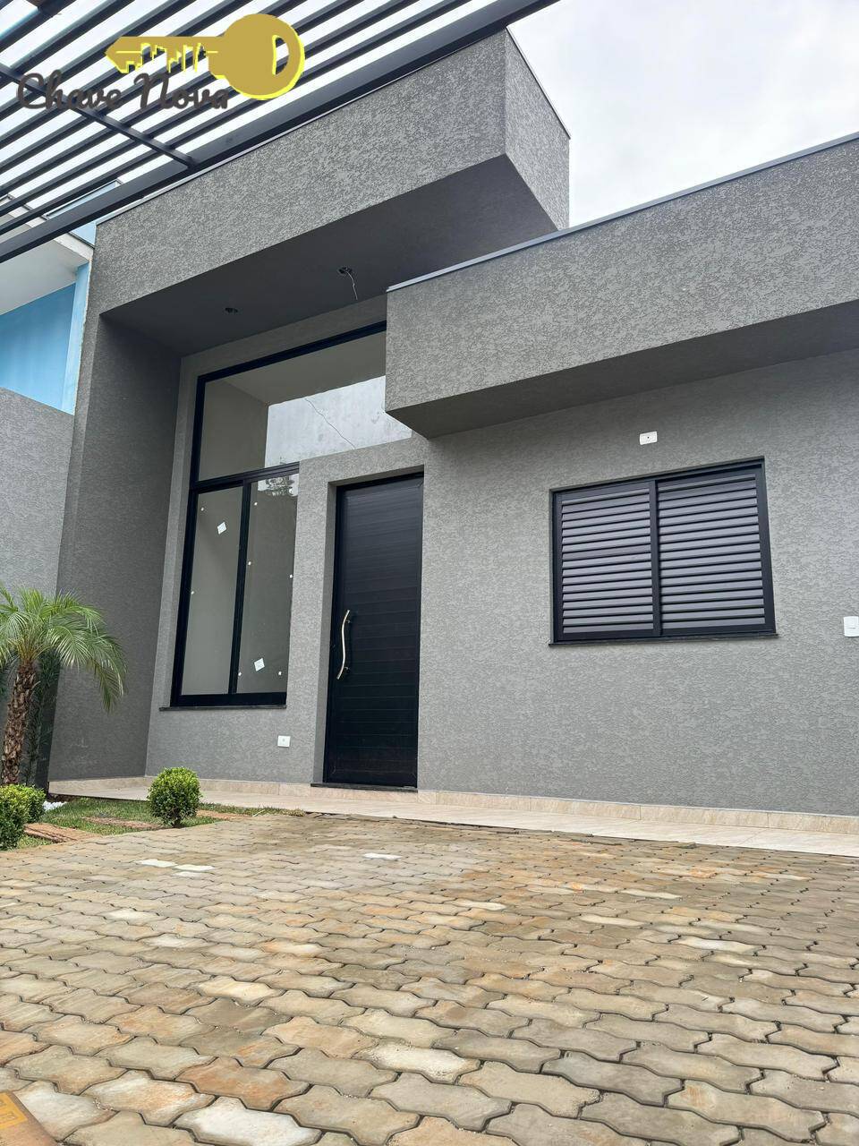 Casa à venda com 3 quartos, 100m² - Foto 2