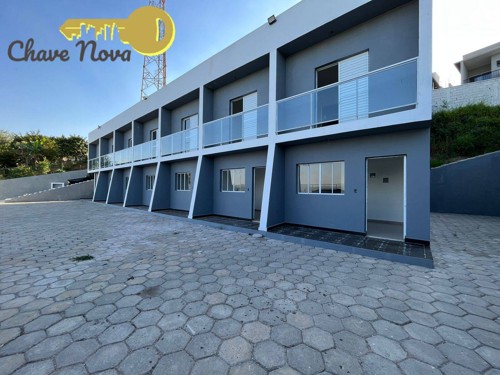 Casa à venda com 20 quartos, 500m² - Foto 2