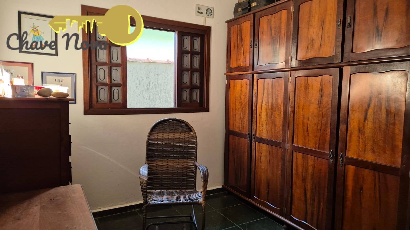 Casa à venda com 5 quartos, 181m² - Foto 18