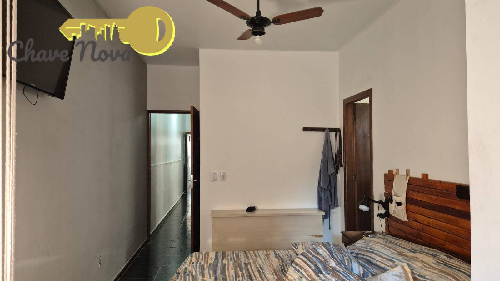 Casa à venda com 5 quartos, 181m² - Foto 15