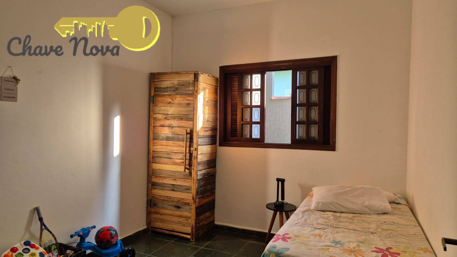 Casa à venda com 5 quartos, 181m² - Foto 21