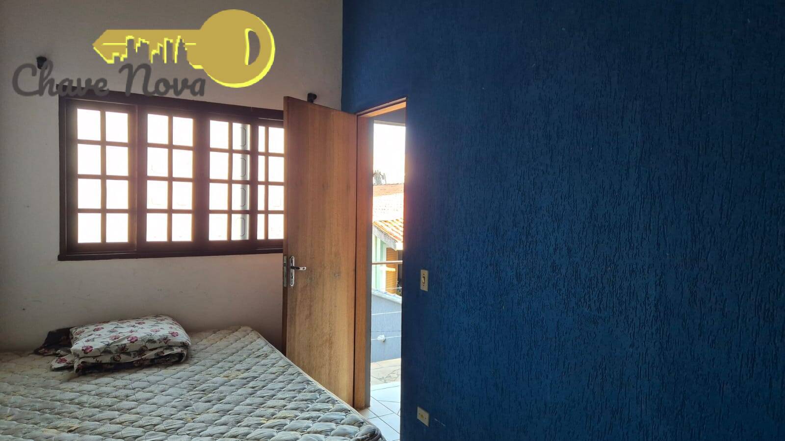 Casa à venda com 5 quartos, 181m² - Foto 32