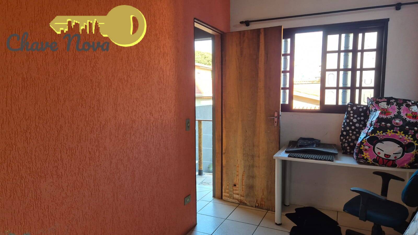 Casa à venda com 5 quartos, 181m² - Foto 33