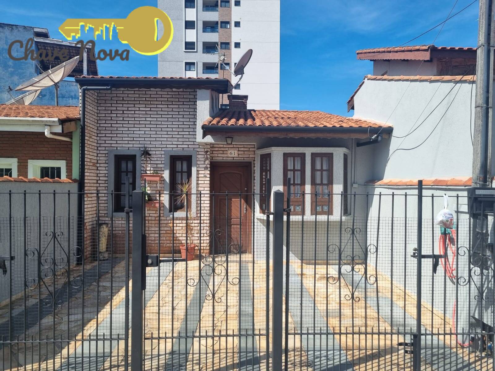 Casa à venda com 5 quartos, 181m² - Foto 35