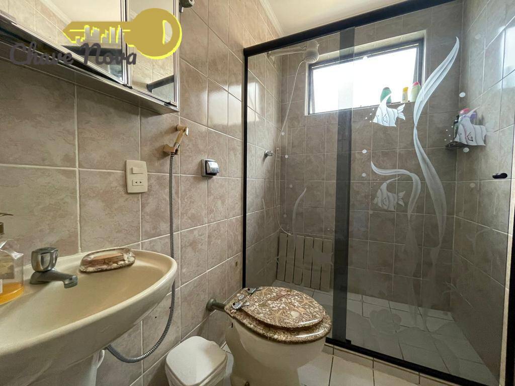 Apartamento à venda com 3 quartos, 176m² - Foto 23