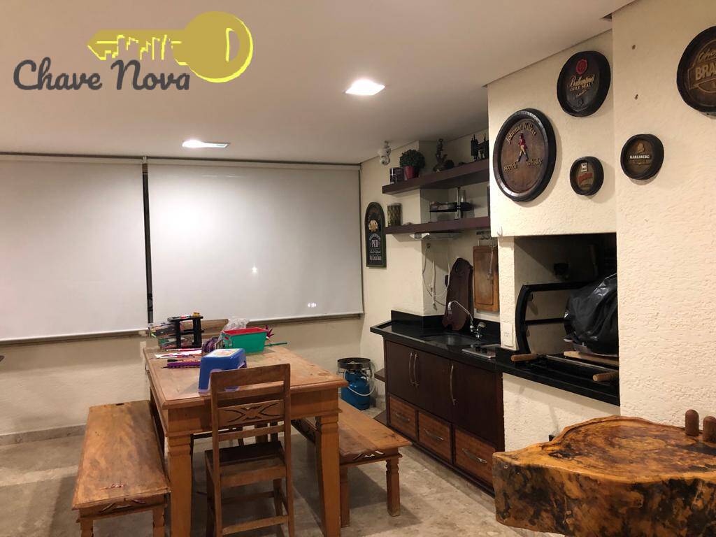 Apartamento para alugar com 4 quartos, 264m² - Foto 14