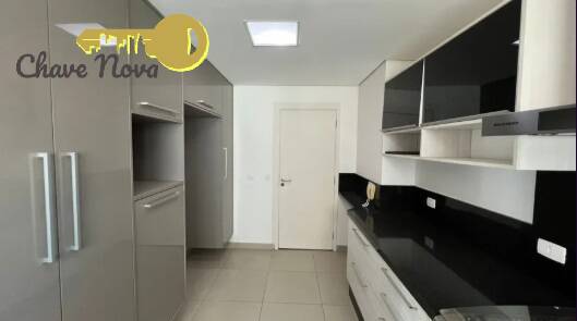 Apartamento à venda com 3 quartos, 220m² - Foto 52