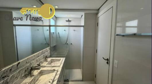 Apartamento à venda com 3 quartos, 220m² - Foto 94