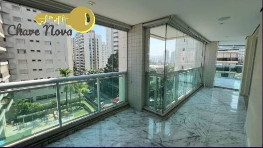 Apartamento à venda com 3 quartos, 220m² - Foto 51