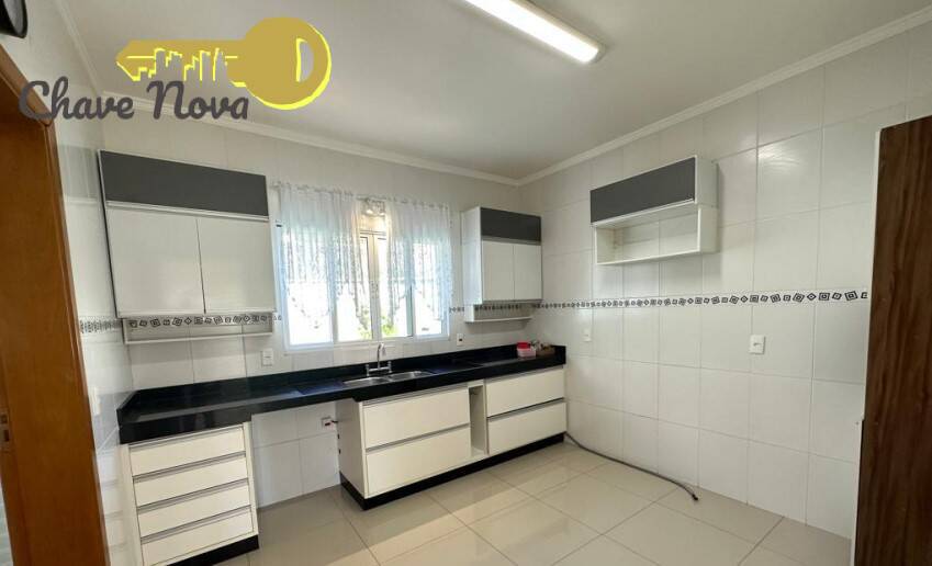 Casa para alugar com 3 quartos, 112m² - Foto 17