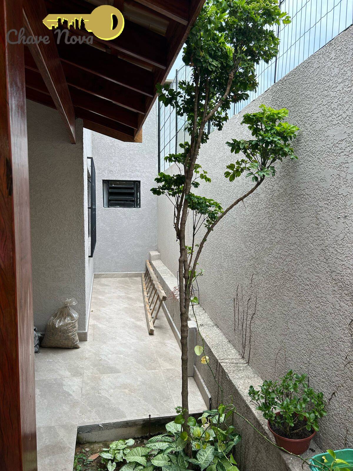 Casa para alugar com 3 quartos, 100m² - Foto 12